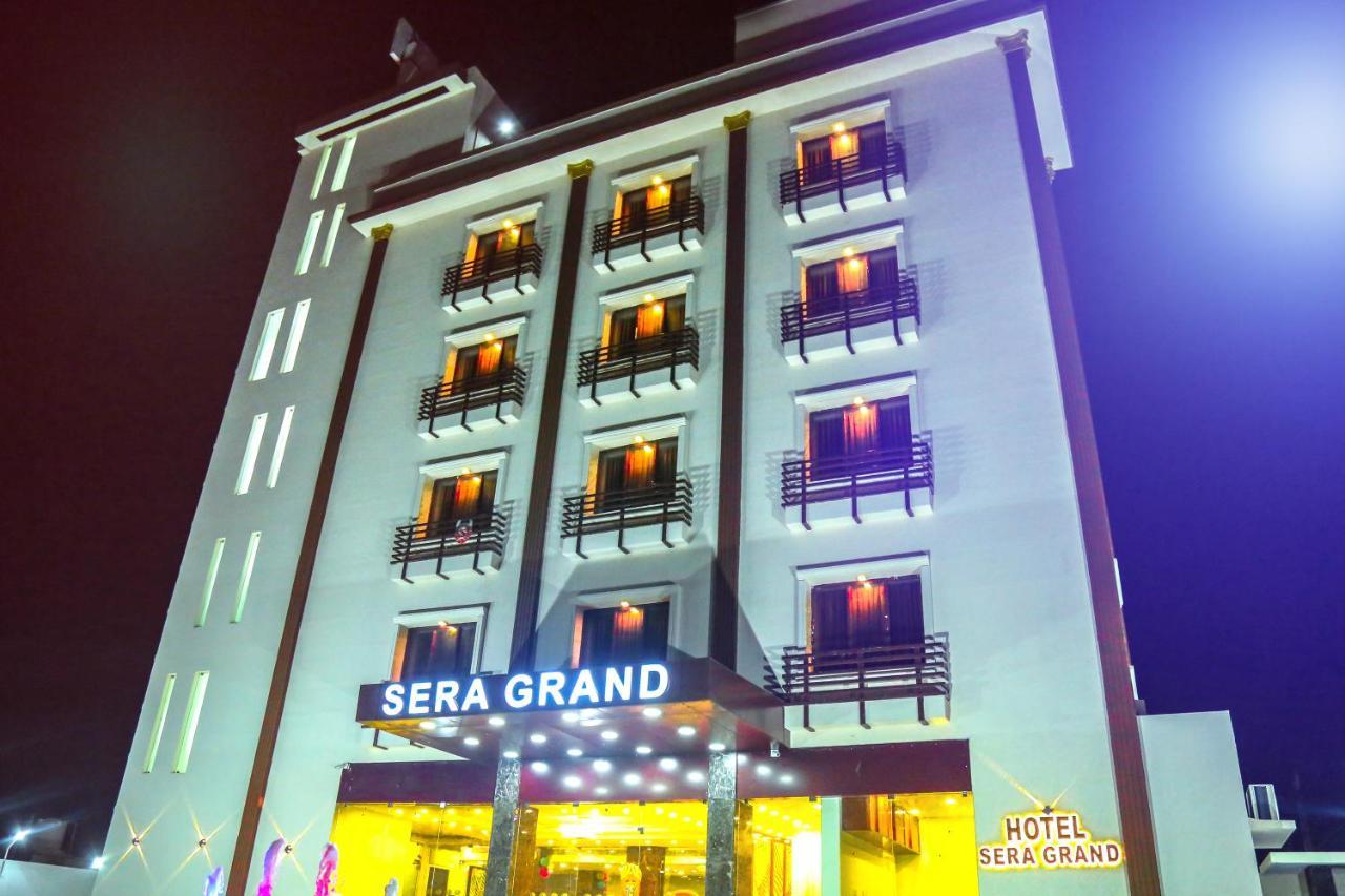 Hotel Sera Grand Madras Buitenkant foto